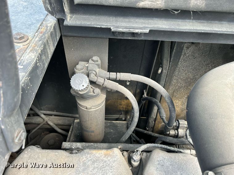 image for item DQ0922 2002 Caterpillar 345B  excavator