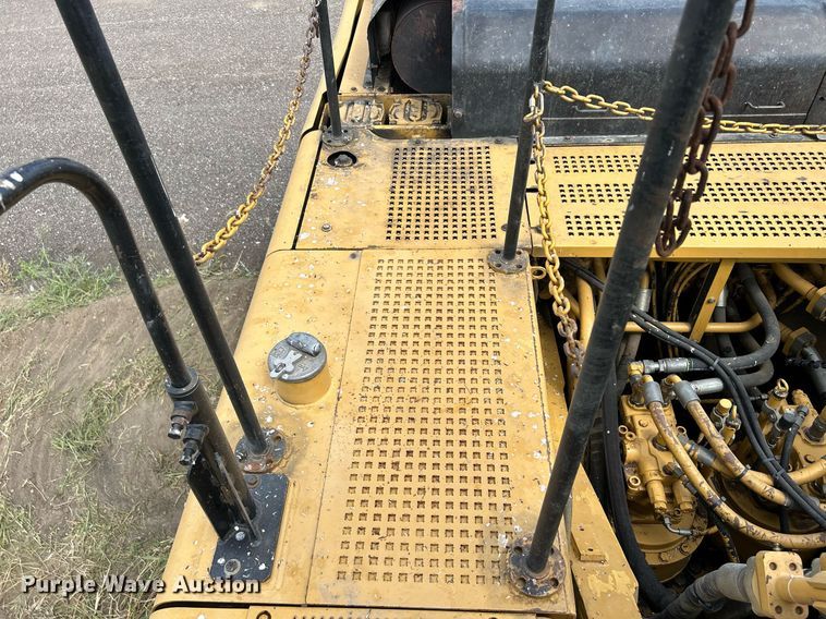 image for item DQ0922 2002 Caterpillar 345B  excavator