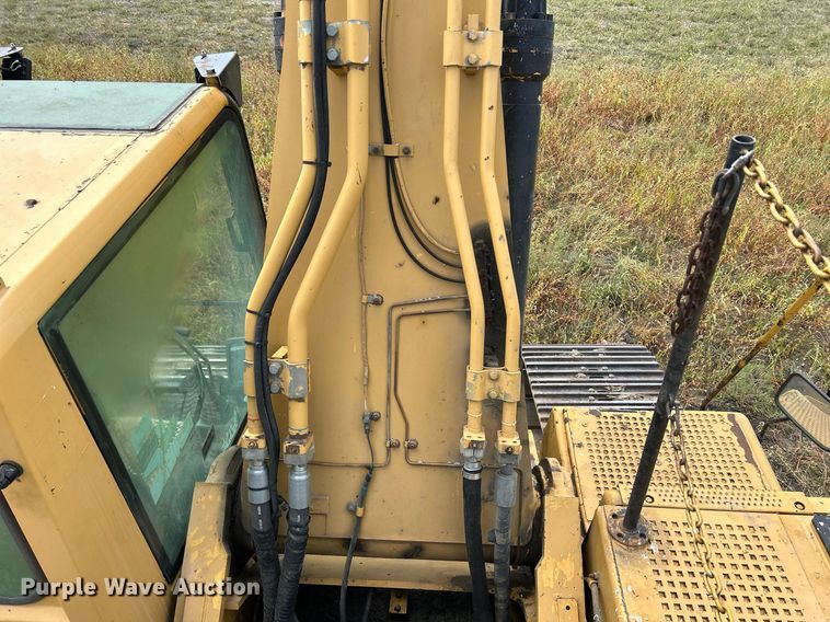 image for item DQ0922 2002 Caterpillar 345B  excavator
