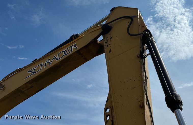 image for item DQ0922 2002 Caterpillar 345B  excavator