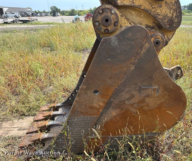 image for item DQ0922 2002 Caterpillar 345B  excavator