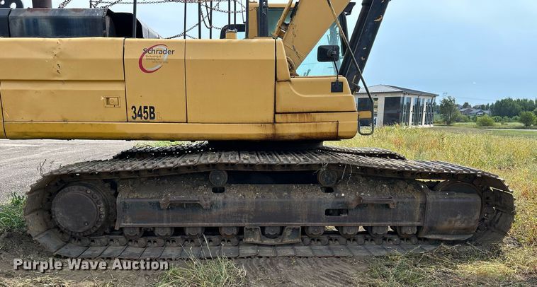 image for item DQ0922 2002 Caterpillar 345B  excavator