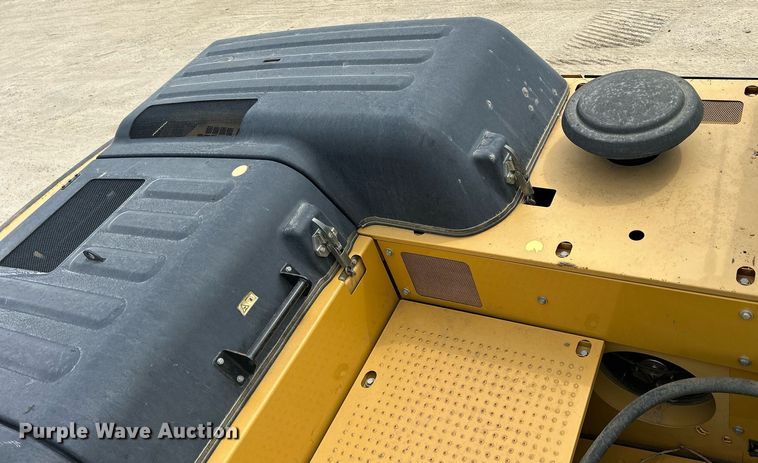 image for item DQ0923 2011 Caterpillar 336E  excavator