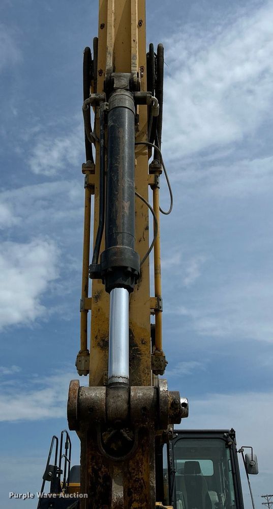 image for item DQ0923 2011 Caterpillar 336E  excavator