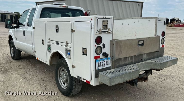 image for item DQ0924 2015 Ford  F350 Super Duty XL  Ext. Cab utility bed pickup truck