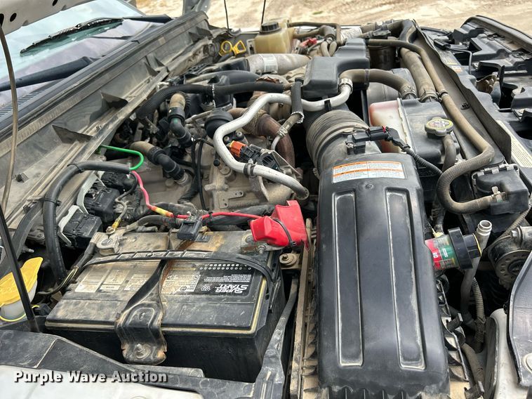 image for item DQ0924 2015 Ford  F350 Super Duty XL  Ext. Cab utility bed pickup truck