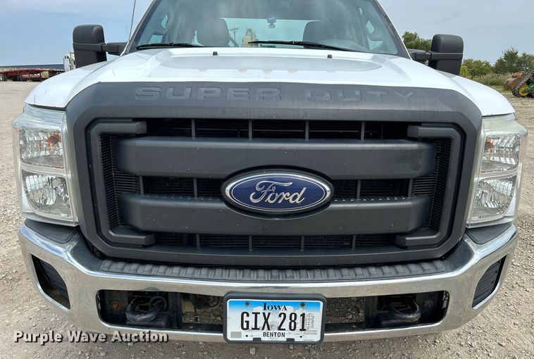 image for item DQ0924 2015 Ford  F350 Super Duty XL  Ext. Cab utility bed pickup truck