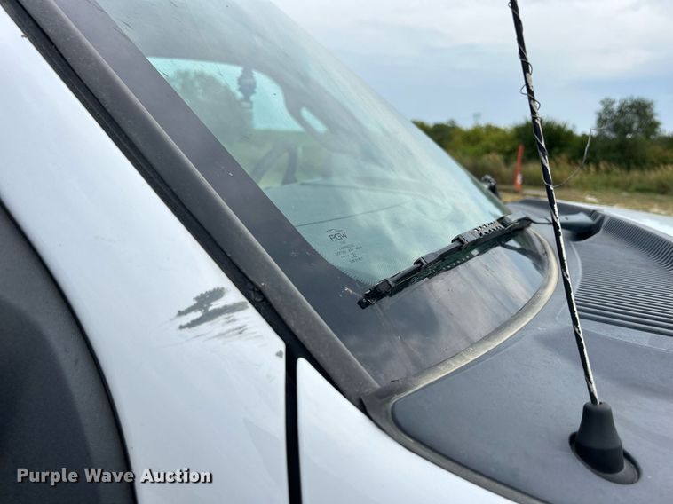 image for item DQ0924 2015 Ford  F350 Super Duty XL  Ext. Cab utility bed pickup truck