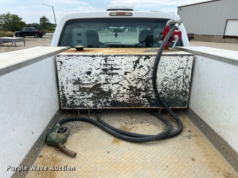 image for item DQ0924 2015 Ford  F350 Super Duty XL  Ext. Cab utility bed pickup truck