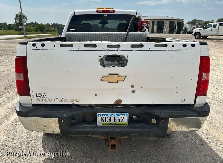 image for item DQ0925 2009 Chevrolet 2500HD  Crew Cab pickup truck