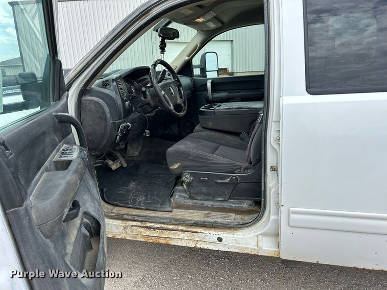 image for item DQ0925 2009 Chevrolet 2500HD  Crew Cab pickup truck