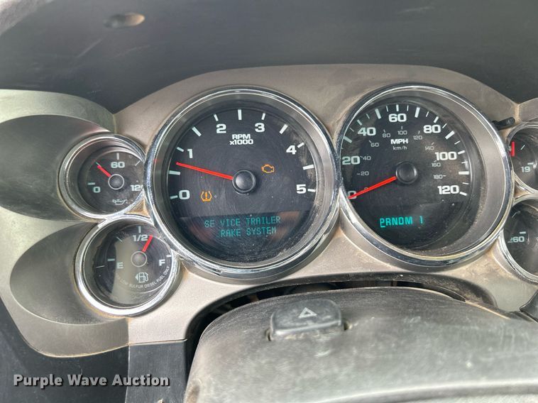 image for item DQ0925 2009 Chevrolet 2500HD  Crew Cab pickup truck