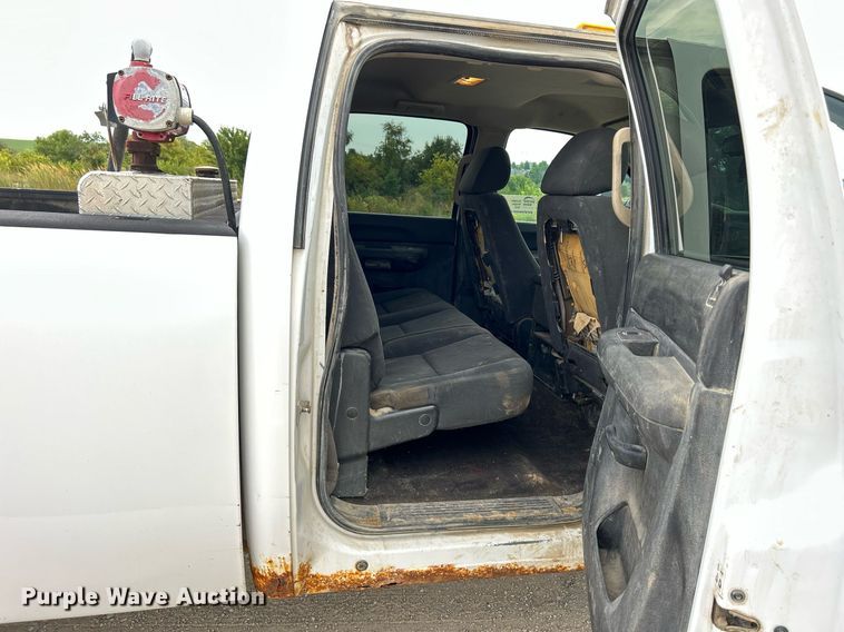 image for item DQ0925 2009 Chevrolet 2500HD  Crew Cab pickup truck