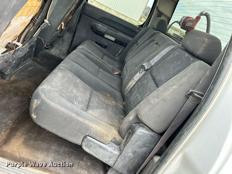 image for item DQ0925 2009 Chevrolet 2500HD  Crew Cab pickup truck