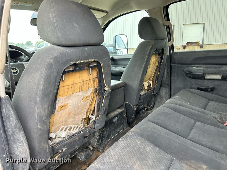 image for item DQ0925 2009 Chevrolet 2500HD  Crew Cab pickup truck