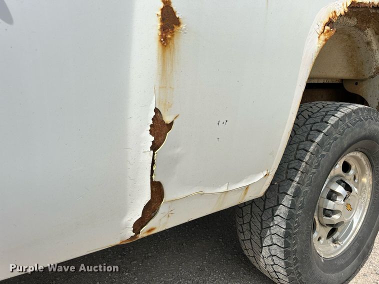 image for item DQ0925 2009 Chevrolet 2500HD  Crew Cab pickup truck