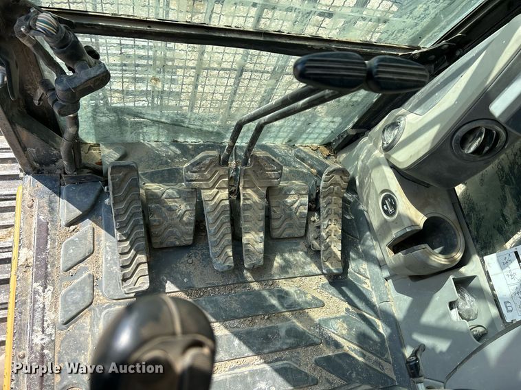 image for item DQ0926 2014 Caterpillar 329EL  excavator