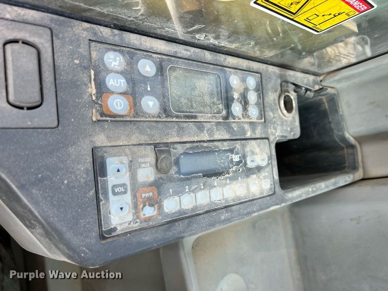 image for item DQ0926 2014 Caterpillar 329EL  excavator