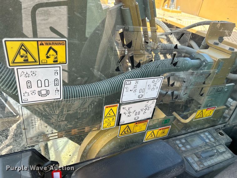 image for item DQ0926 2014 Caterpillar 329EL  excavator