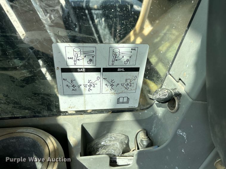 image for item DQ0926 2014 Caterpillar 329EL  excavator