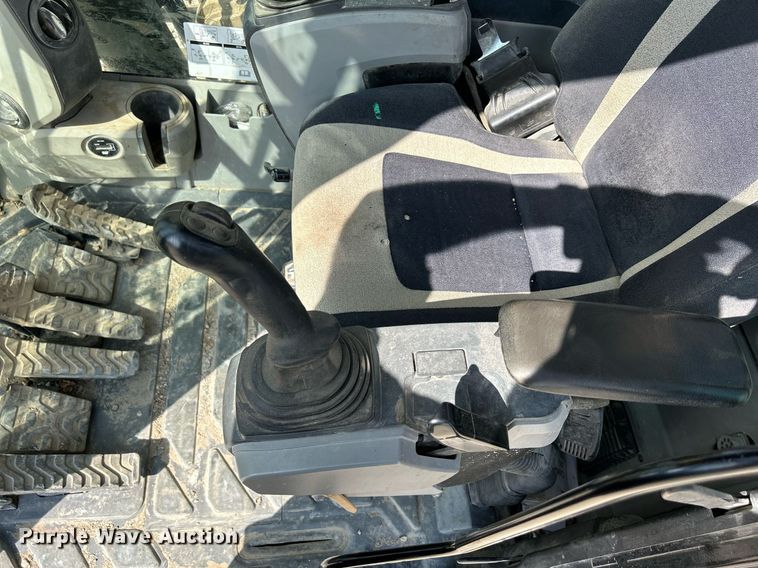 image for item DQ0926 2014 Caterpillar 329EL  excavator