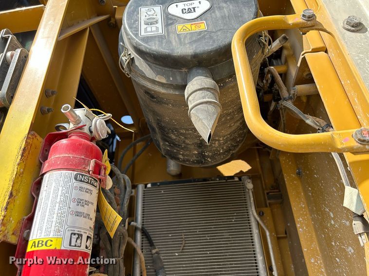 image for item DQ0926 2014 Caterpillar 329EL  excavator