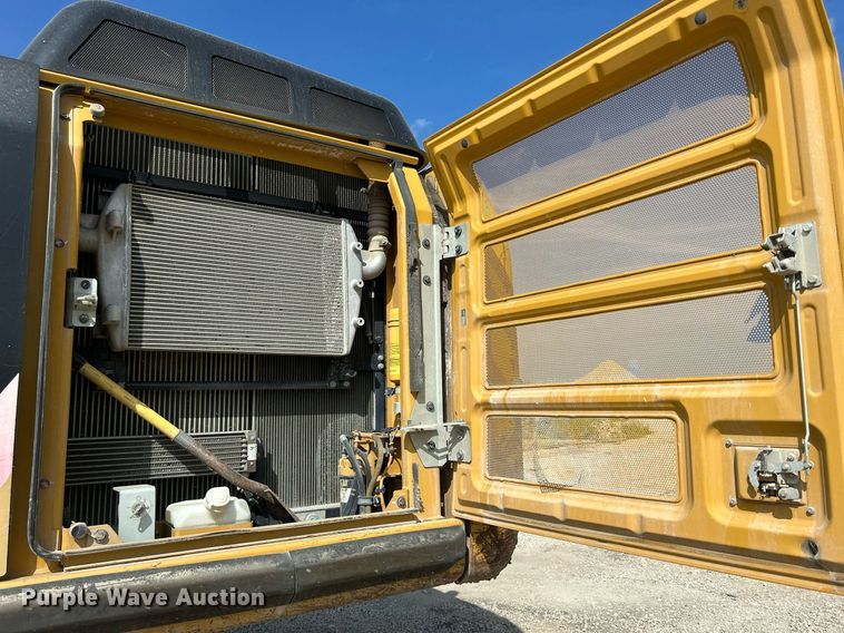 image for item DQ0926 2014 Caterpillar 329EL  excavator