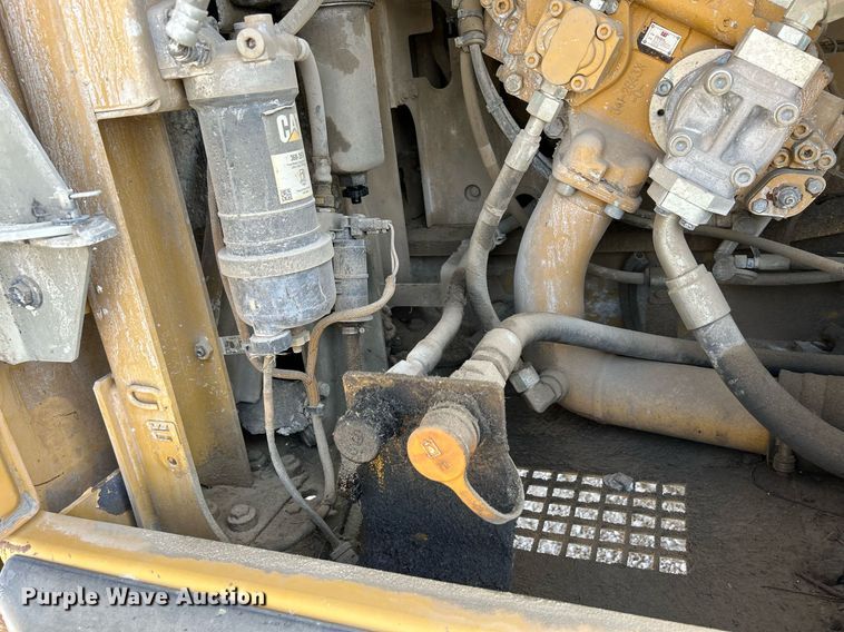 image for item DQ0926 2014 Caterpillar 329EL  excavator
