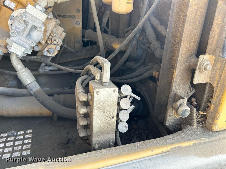 image for item DQ0926 2014 Caterpillar 329EL  excavator