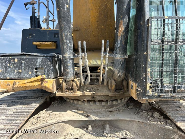 image for item DQ0926 2014 Caterpillar 329EL  excavator