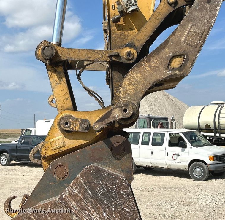 image for item DQ0926 2014 Caterpillar 329EL  excavator