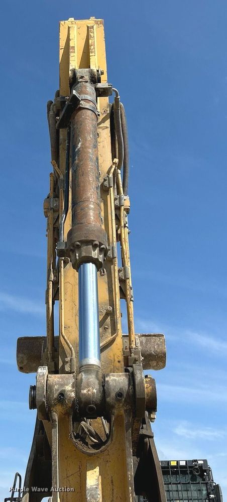 image for item DQ0926 2014 Caterpillar 329EL  excavator