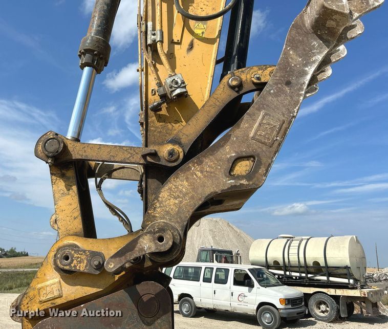 image for item DQ0926 2014 Caterpillar 329EL  excavator