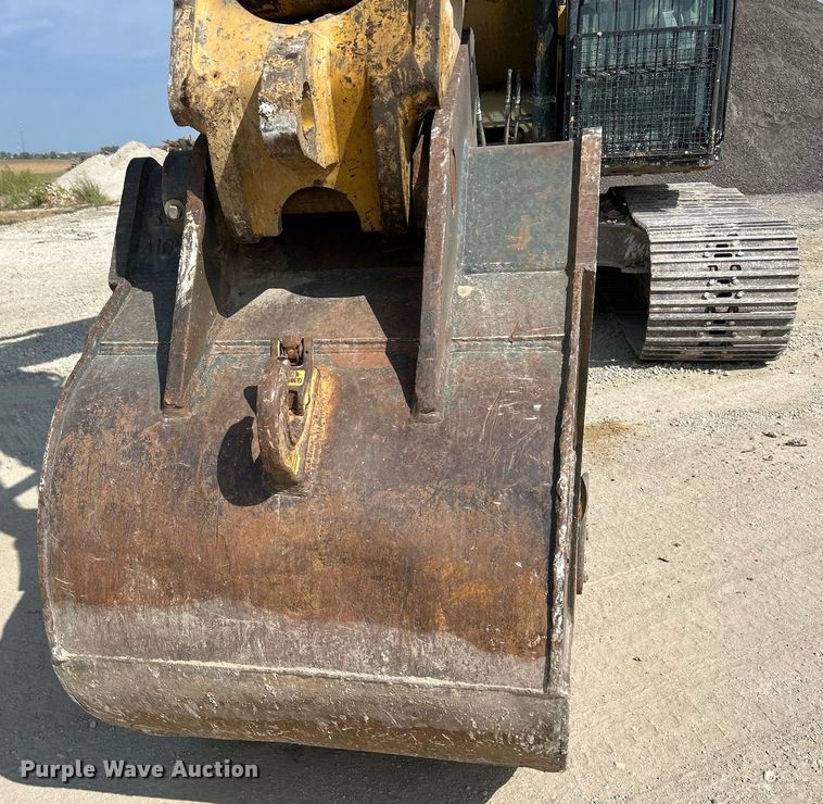 image for item DQ0926 2014 Caterpillar 329EL  excavator