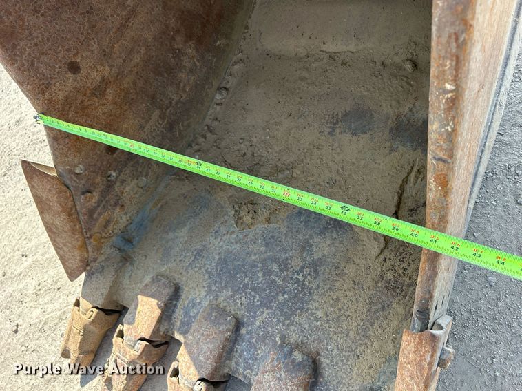 image for item DQ0926 2014 Caterpillar 329EL  excavator