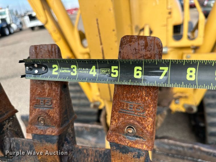 image for item DQ1368 2009 Vermeer RTX750  trencher