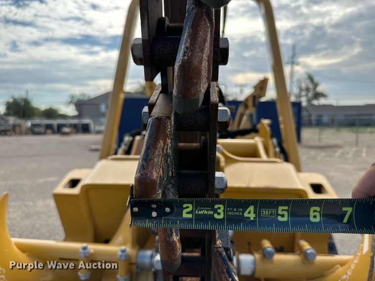 image for item DQ1368 2009 Vermeer RTX750  trencher