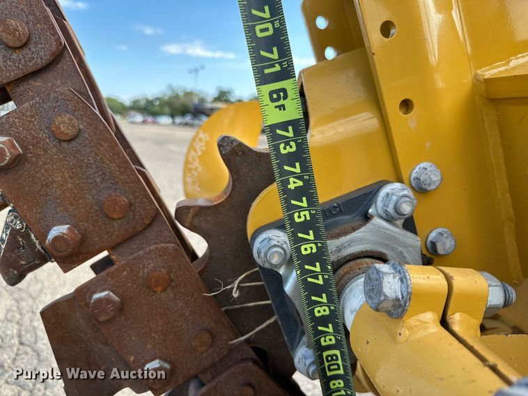 image for item DQ1368 2009 Vermeer RTX750  trencher