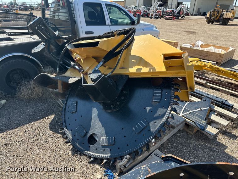 image for item DQ1368 2009 Vermeer RTX750  trencher