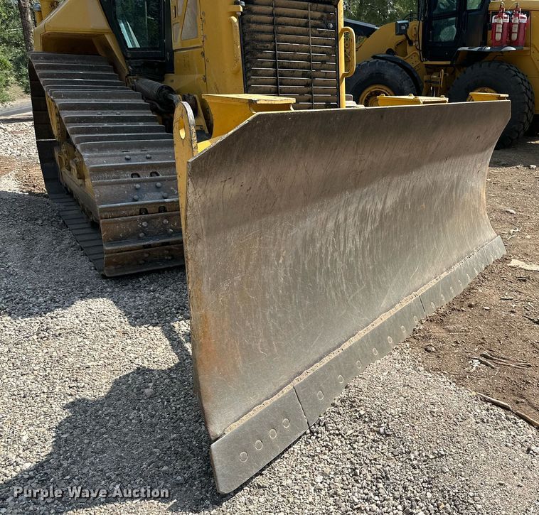 image for item DQ1376 2015 Caterpillar D6N XL  dozer