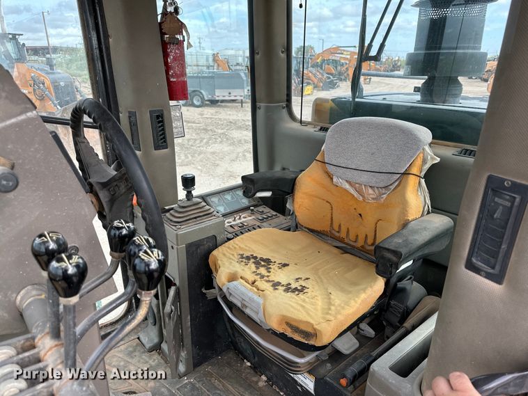 image for item DQ1378 2006 Case 865  motor grader