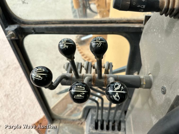 image for item DQ1378 2006 Case 865  motor grader