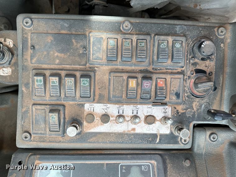 image for item DQ1378 2006 Case 865  motor grader