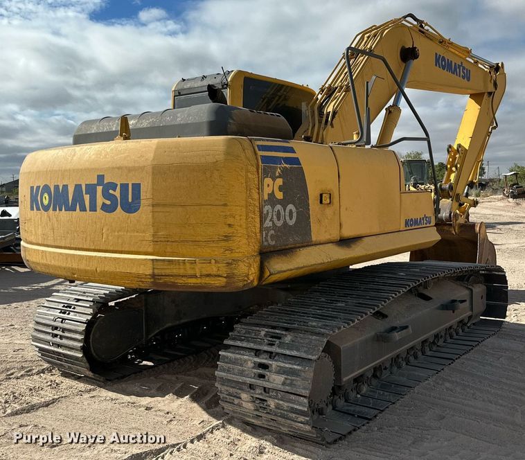image for item DQ1379 2007 Komatsu PC200LC-8  excavator