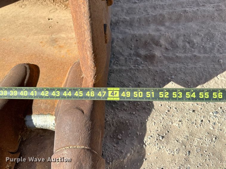 image for item DQ1379 2007 Komatsu PC200LC-8  excavator