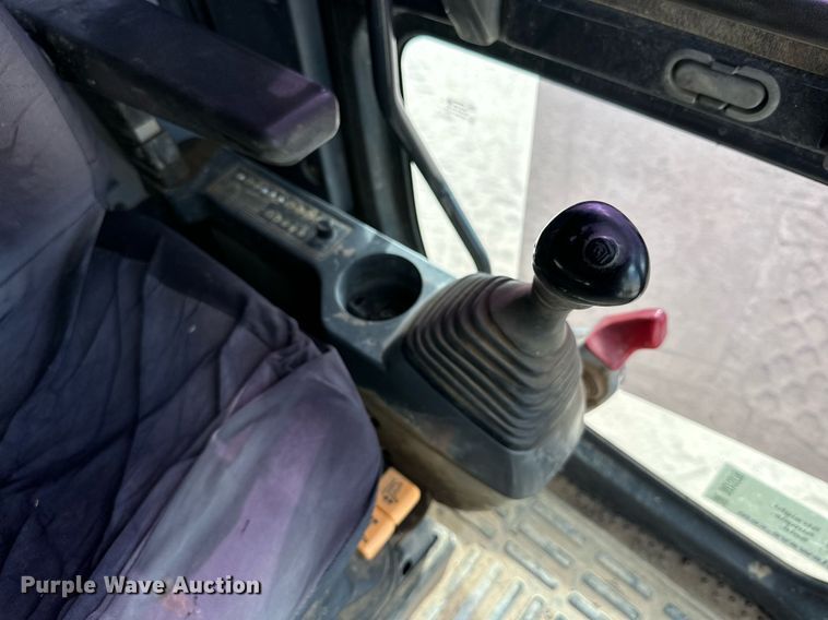 image for item DQ1379 2007 Komatsu PC200LC-8  excavator