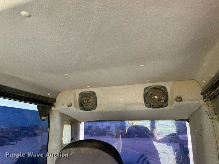 image for item DQ1379 2007 Komatsu PC200LC-8  excavator