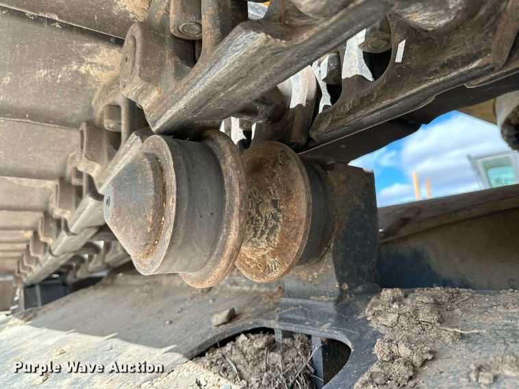 image for item DQ1379 2007 Komatsu PC200LC-8  excavator