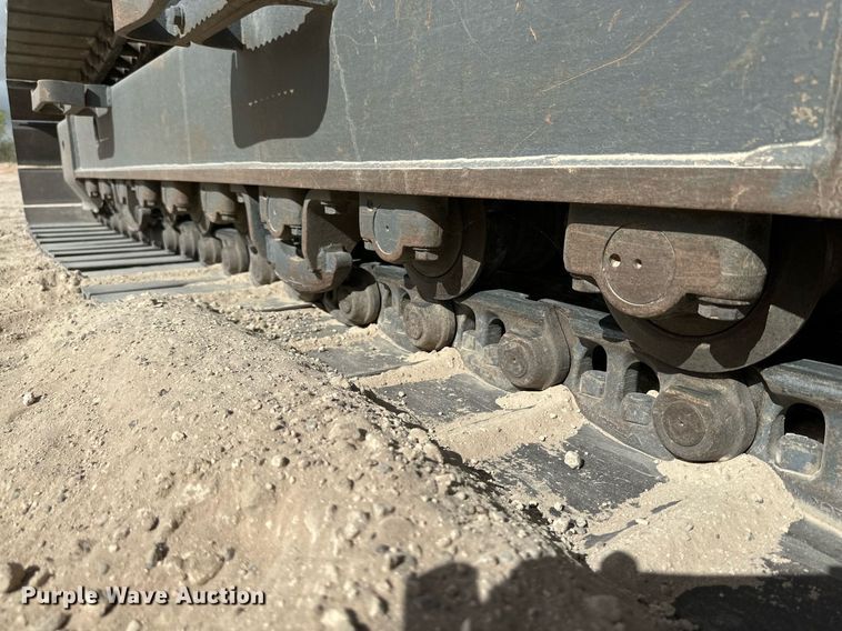 image for item DQ1379 2007 Komatsu PC200LC-8  excavator