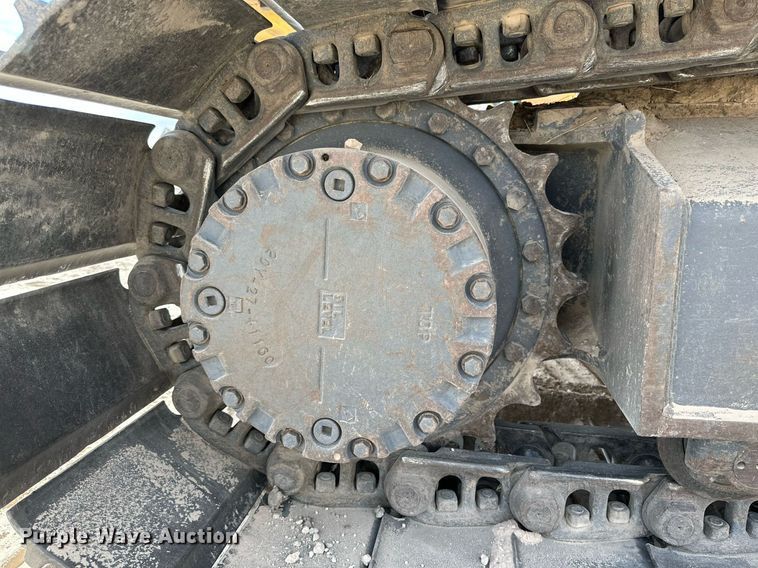 image for item DQ1379 2007 Komatsu PC200LC-8  excavator